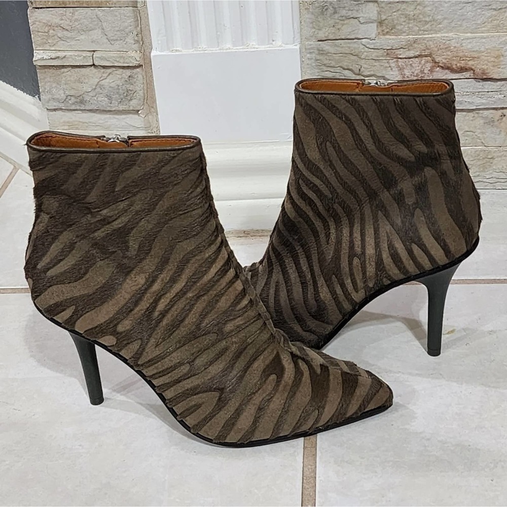 Rag & Bone Waylon Boot - Hair calf Moto Ankle Boot Taupe Zebra size 38.5 US 8.5